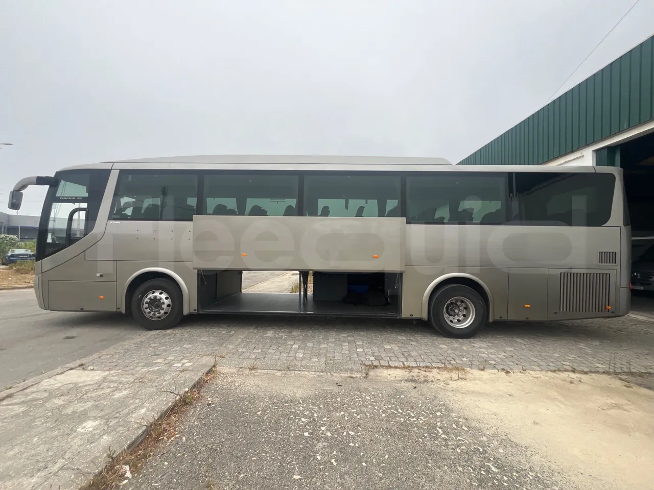 Scania Marcopolo K420EB4x2 - Euro4 - 309kw -12m - external compartments photo