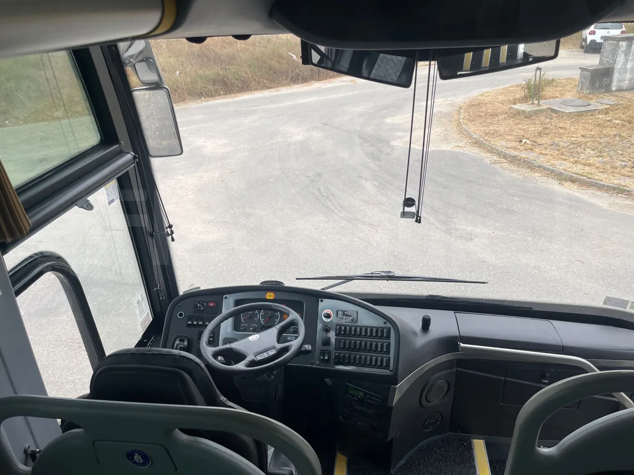 Scania Marcopolo K420EB4x2 - Euro4 - 309kw -12m - folding seat photo