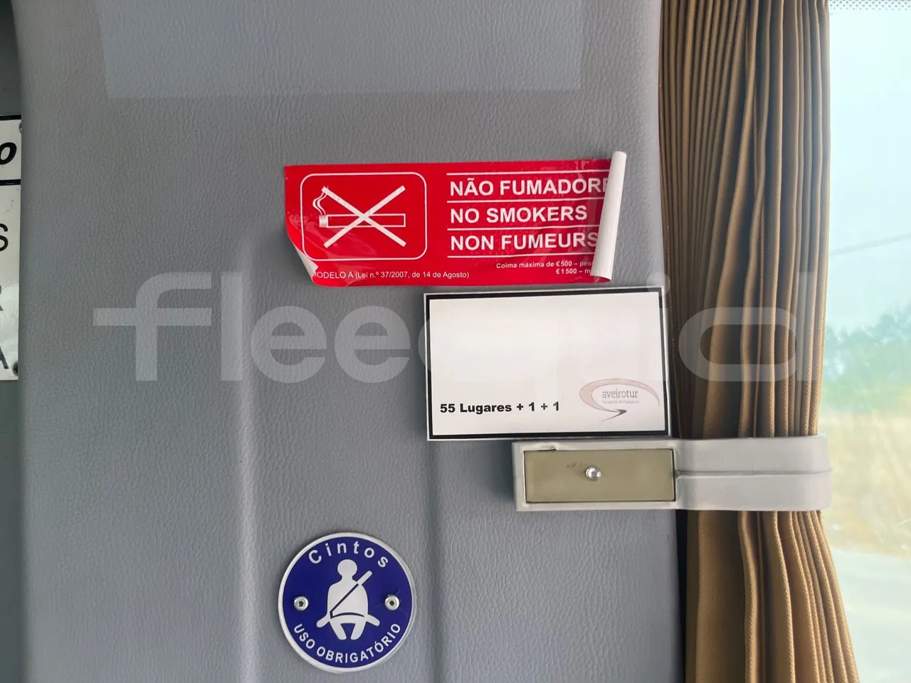 Scania Marcopolo K420EB4x2 - Euro4 - 309kw -12m - seat plate photo