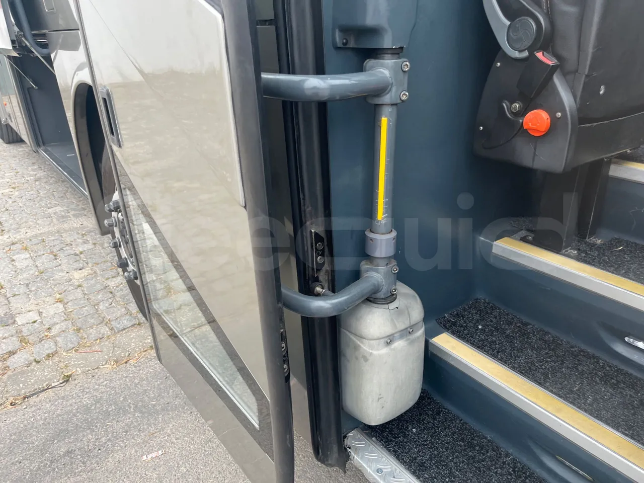 Scania Marcopolo K420EB4x2 - Euro4 - 309kw -12m - platform code photo