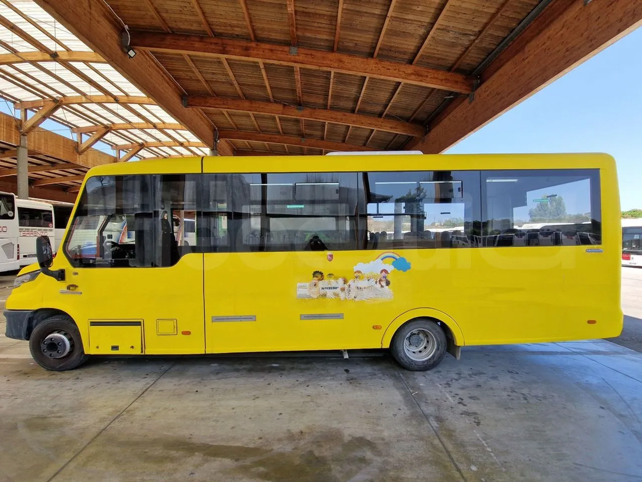 Iveco Indcar WGIVMY11 MOBI SCUOLABUS - EUR6 - 100Kw - 8,592m - left side photo
