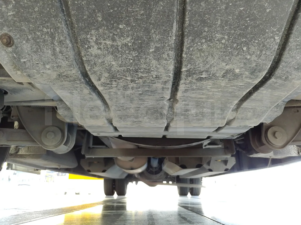 Iveco Indcar WGIVMY11 MOBI SCUOLABUS - EUR6 - 100Kw - 8,592m - front undercarriage from front