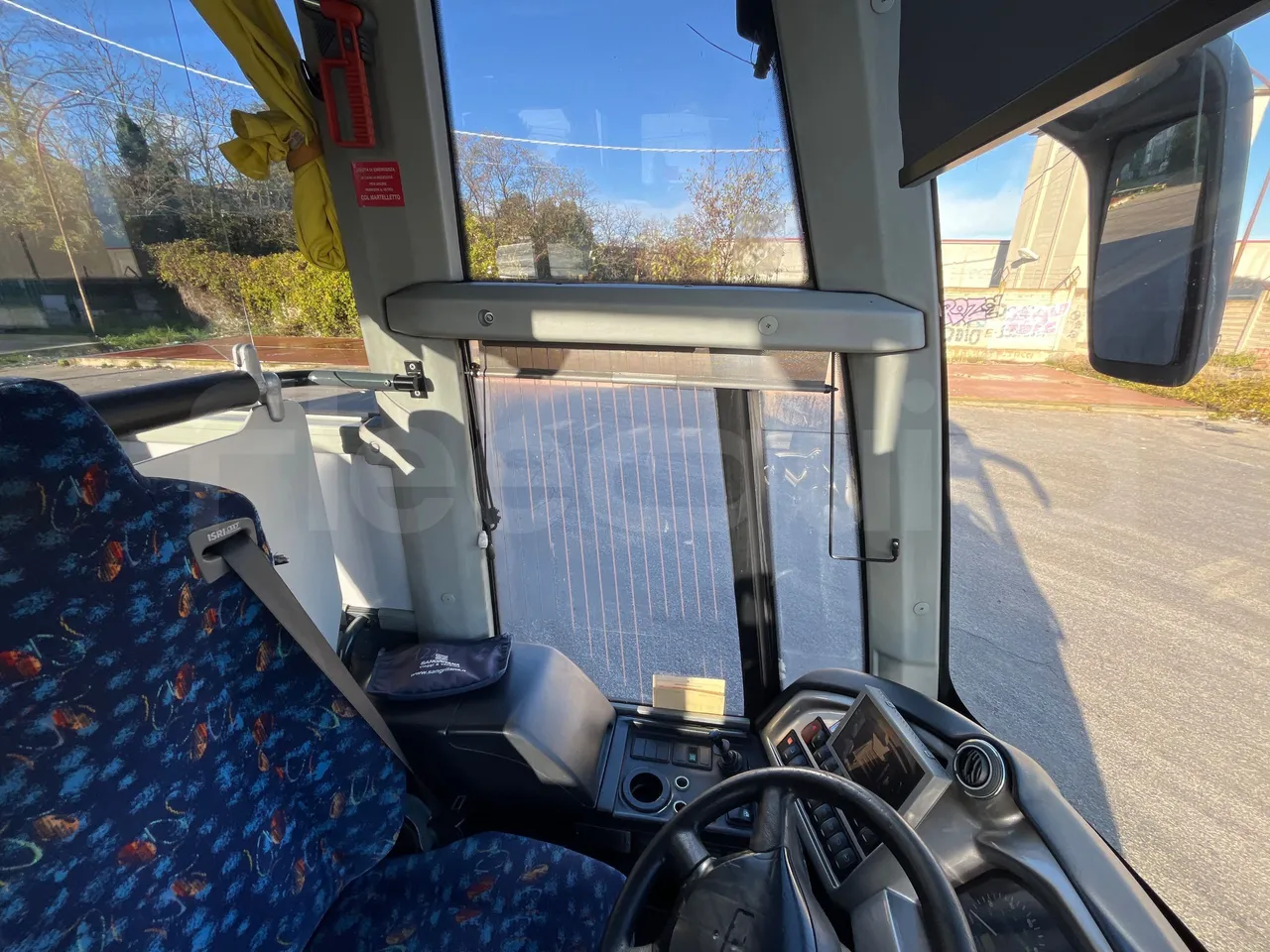 Temsa Safari RD R A T-I53 - Euro 5 - 266 kw - 12.200 mt - driver microphone accessories photo