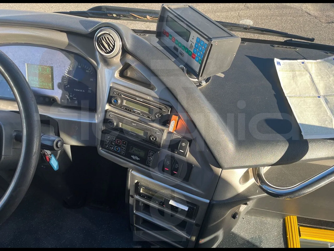 Temsa Safari RD R A T-I53 - Euro 5 - 266 kw - 12.200 mt - onboard devices 1