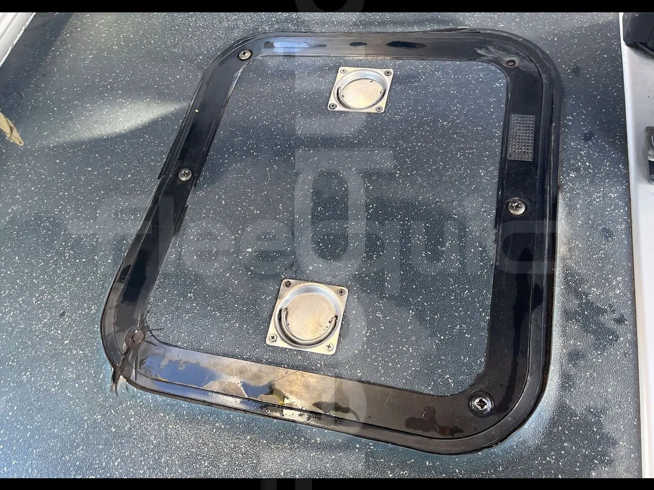 Temsa Safari RD R A T-I53 - Euro 5 - 266 kw - 12.200 mt - usb charging detail