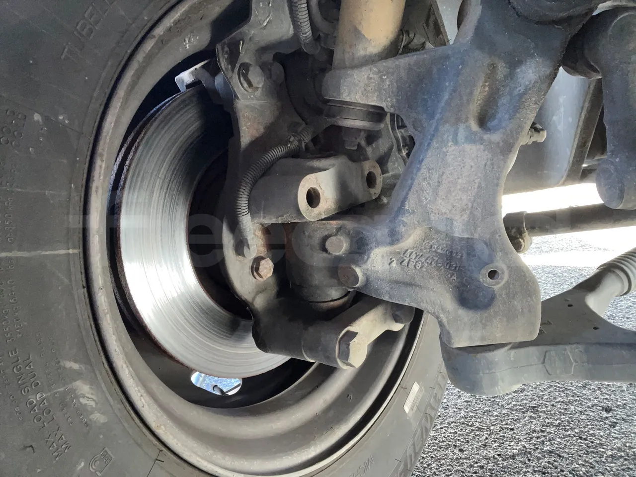 Temsa Safari RD R A T-I53 - Euro 5 - 266 kw - 12.200 mt - front air springs left