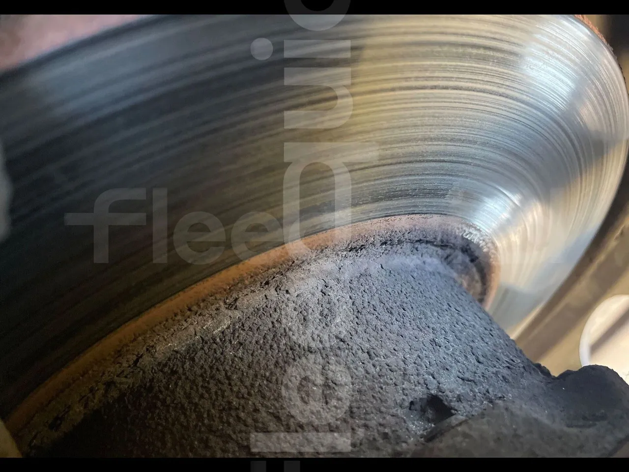 Temsa Safari RD R A T-I53 - Euro 5 - 266 kw - 12.200 mt - front discs left