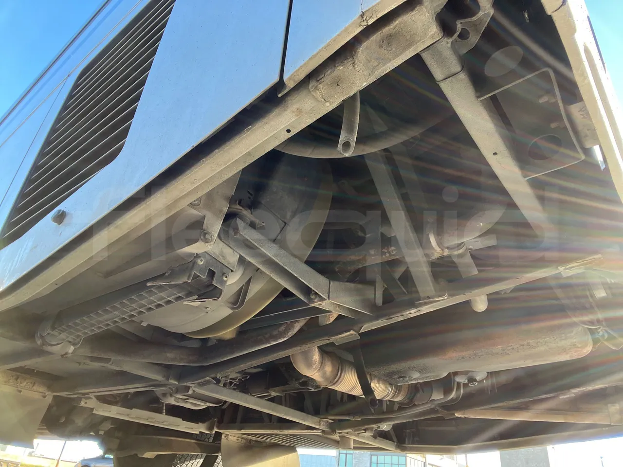 Temsa Safari RD R A T-I53 - Euro 5 - 266 kw - 12.200 mt - gearbox plate photo