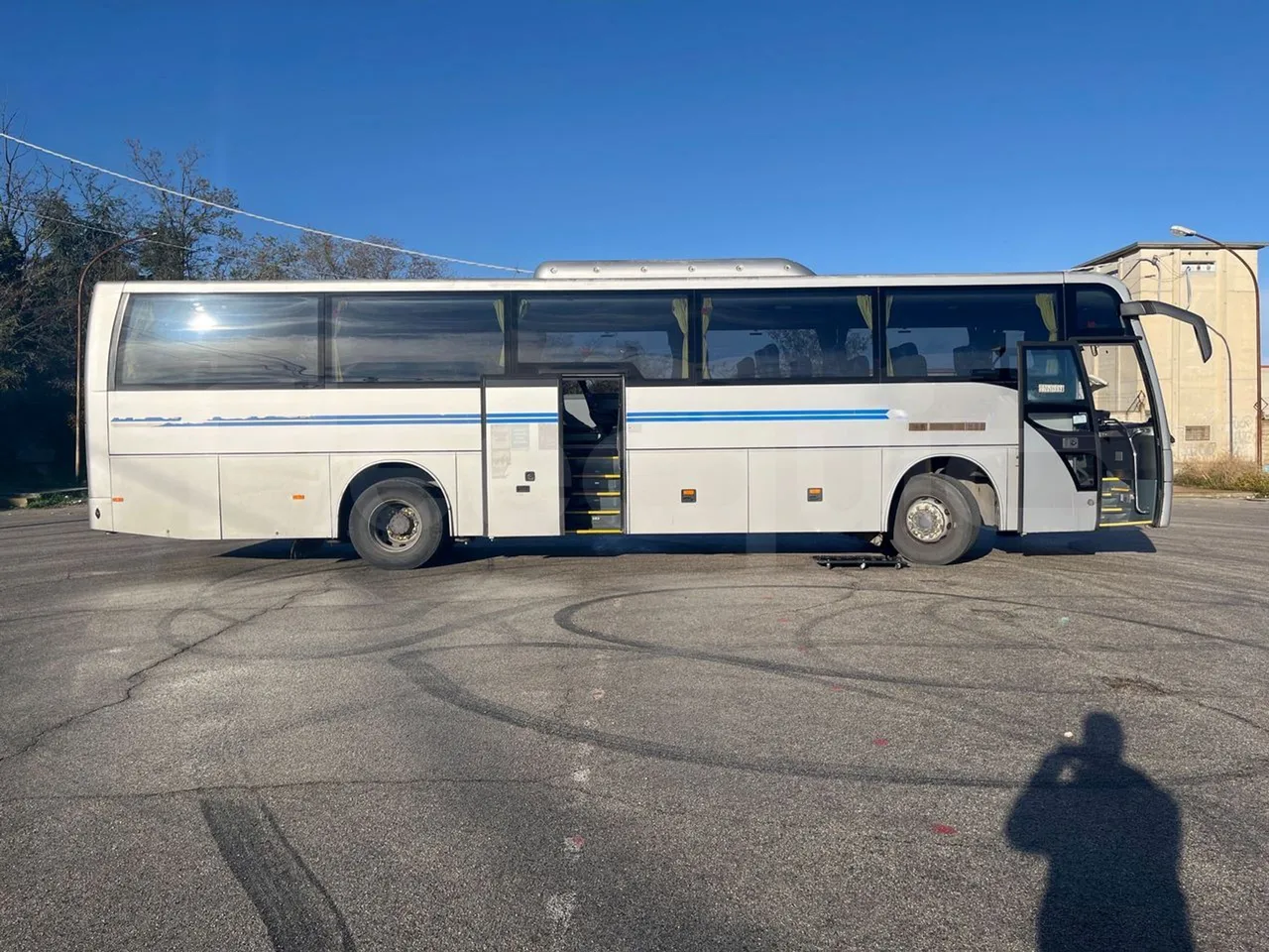 Temsa Safari RD R A T-I53 - Euro 5 - 266 kw - 12.200 mt - right side doors open