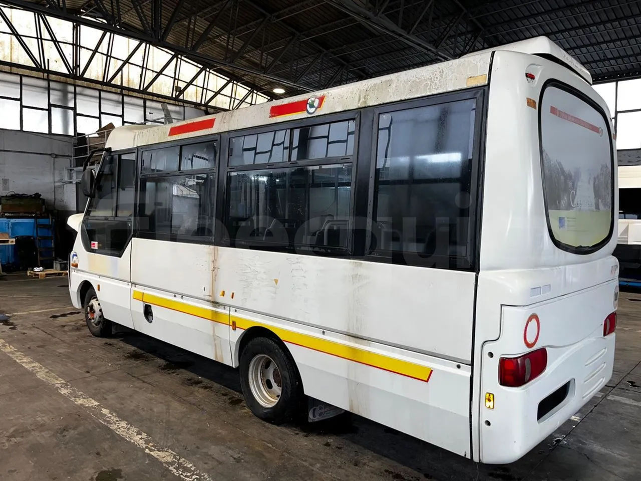 Iveco Cacciamali 65CNG/70 - EUR3 - 78kW - 6.770m - 3/4 left rear side