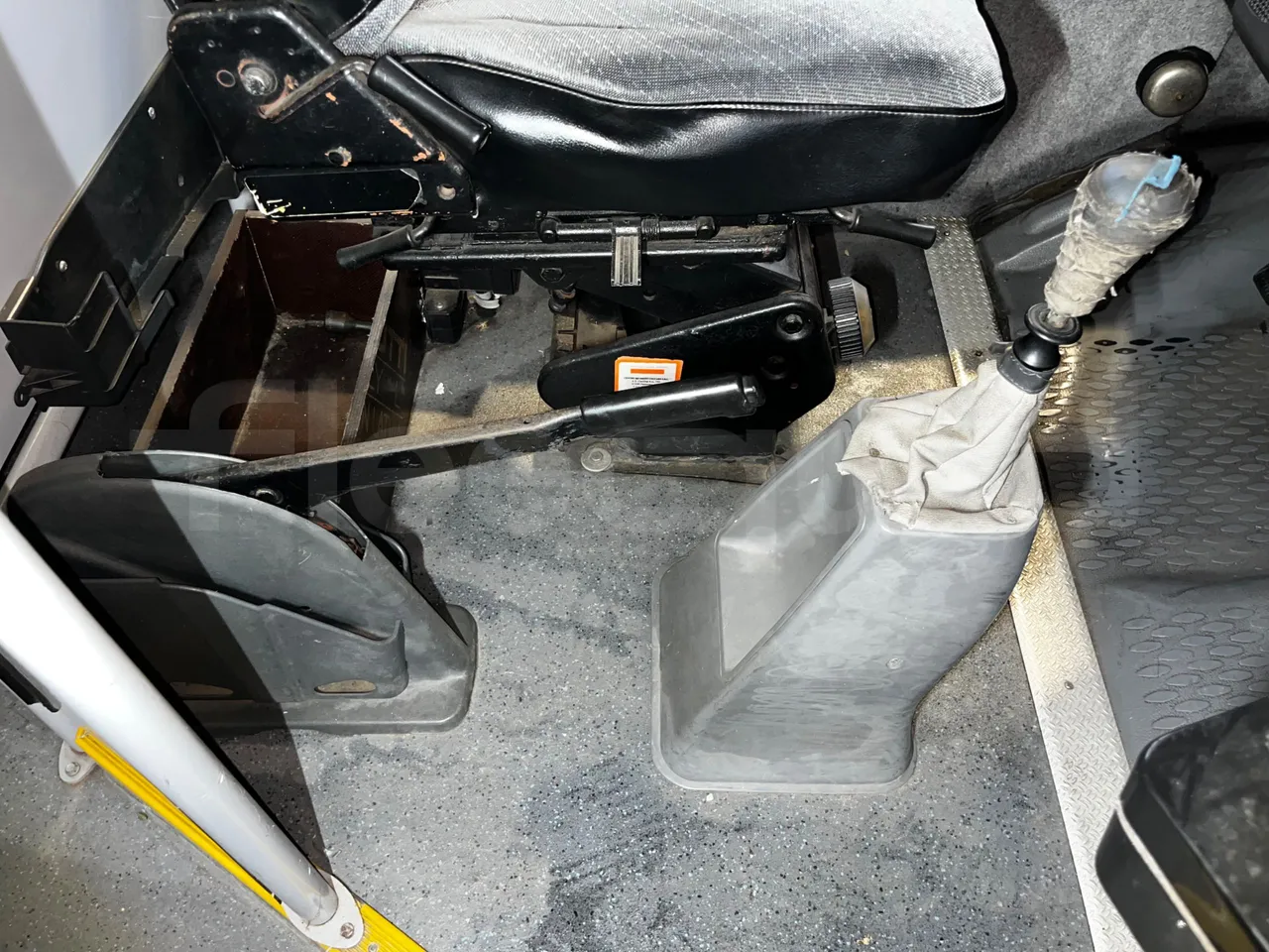 Iveco Cacciamali 65CNG/70 - EUR3 - 78kW - 6.770m - coffee machine accessories