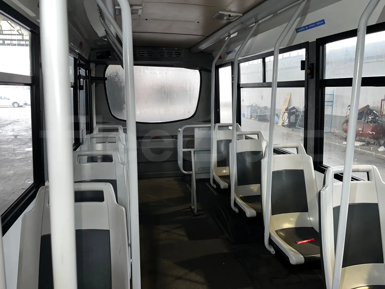 Iveco Cacciamali 65CNG/70 - EUR3 - 78kW - 6.770m - single seat detail