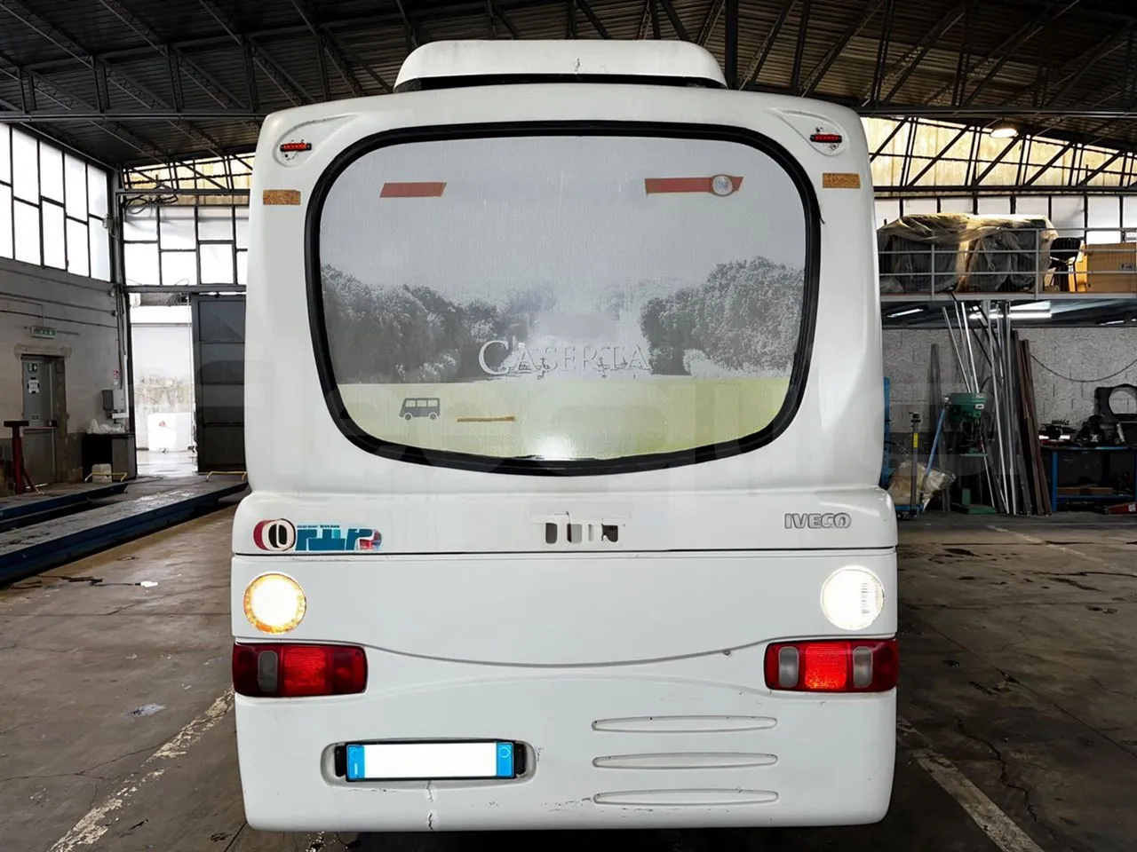 Iveco Cacciamali 65CNG/70 - EUR3 - 78kW - 6.770m - rear hatch closed