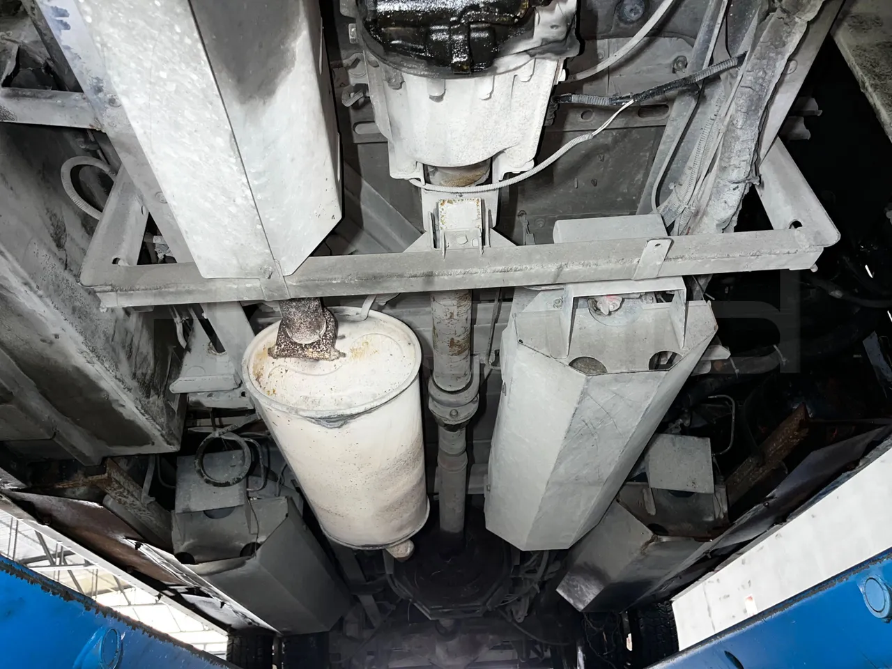 Iveco Cacciamali 65CNG/70 - EUR3 - 78kW - 6.770m - central undercarriage photo