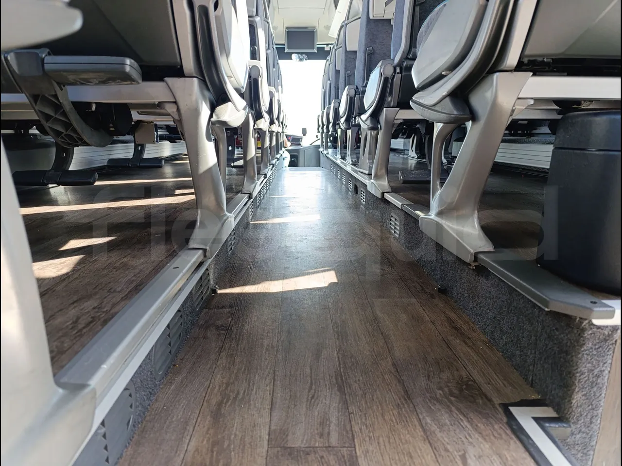 Setra S416 GT-HD/2 -EUR5- 315kW - 13m - seat brackets photo