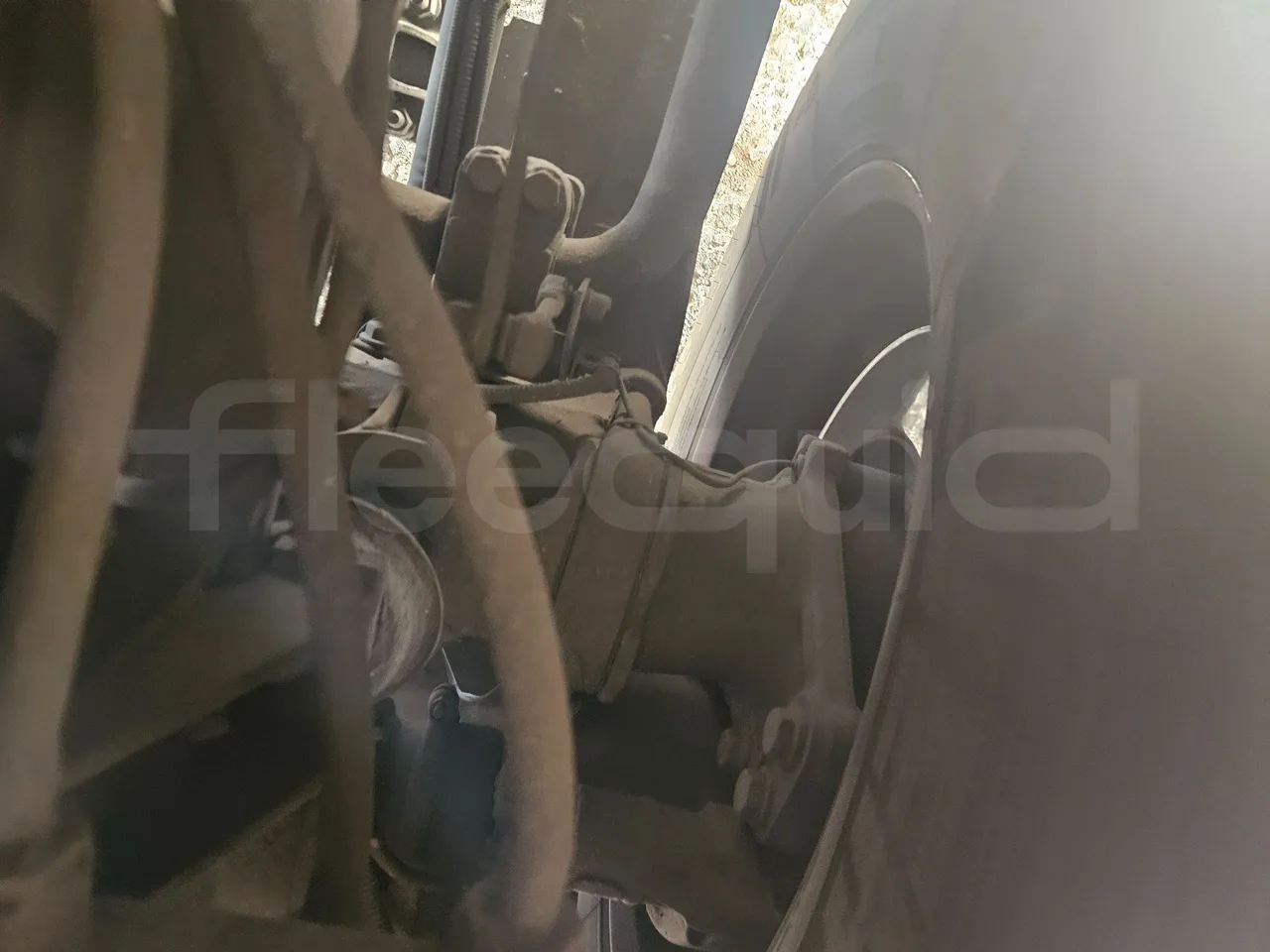 Setra S416 GT-HD/2 -EUR5- 315kW - 13m - axel 3 caliper brakes right