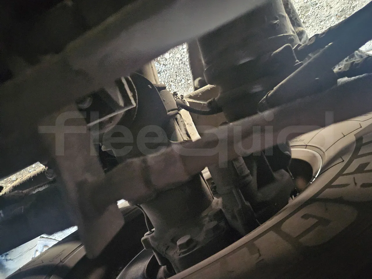 Setra S416 GT-HD/2 -EUR5- 315kW - 13m - axle 2 discs right
