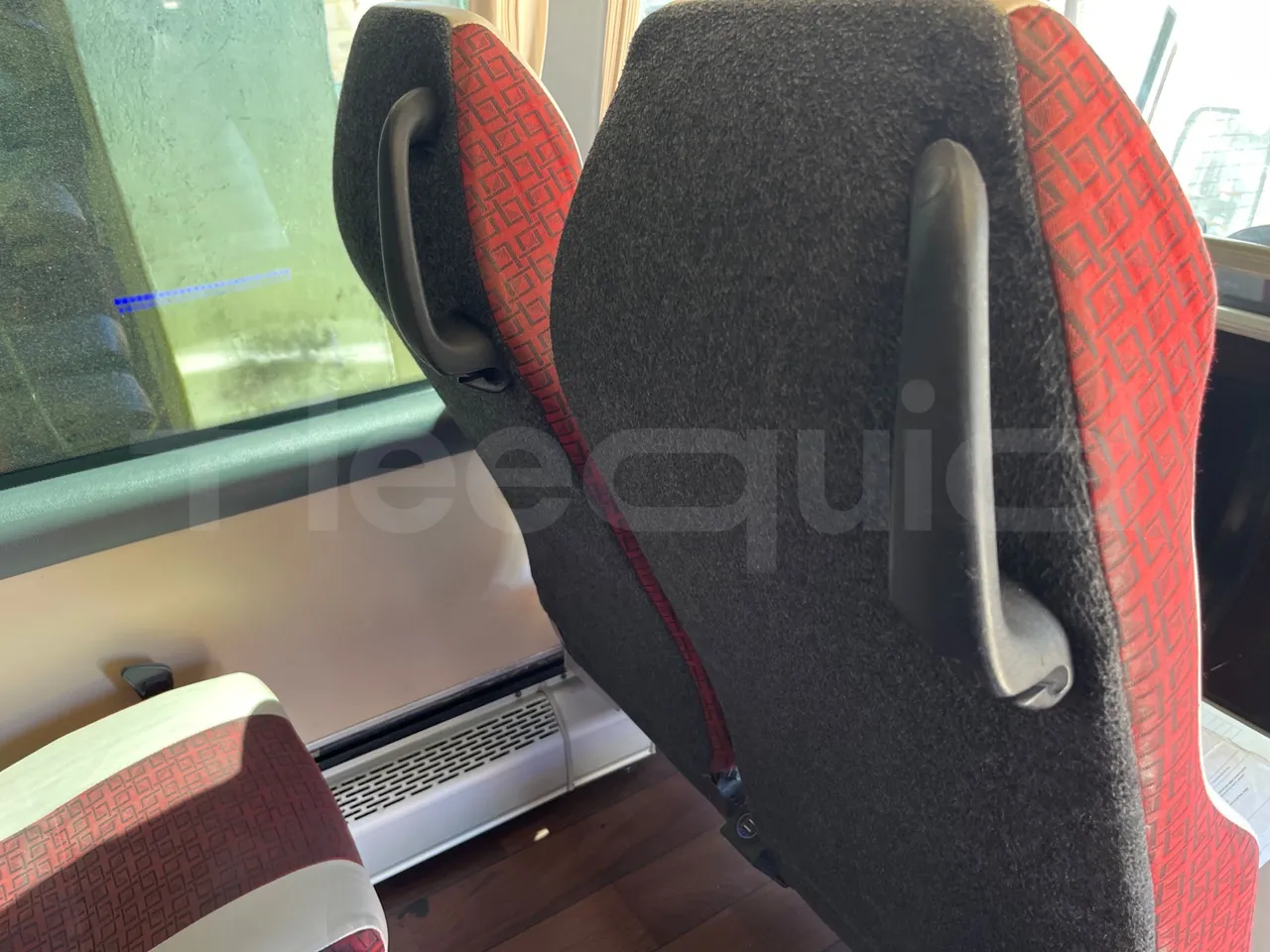Iveco Daily 70C18 - EUR6 - 132 KW - 8.508 MT - table detail photo