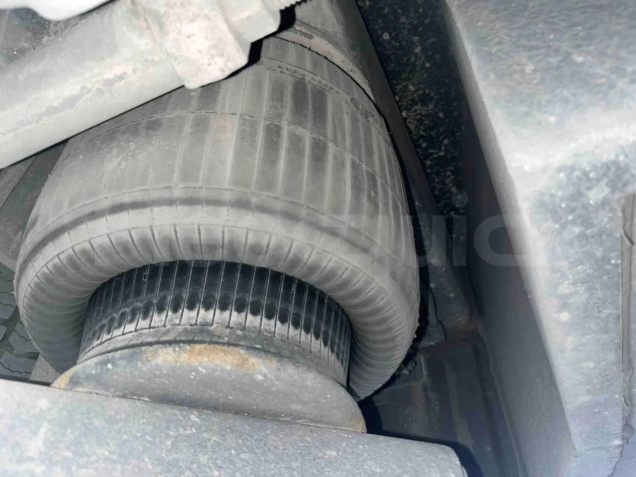 Scania Touring HD Touring HD - Euro6 - 302kW - 12.090mt - axel 2 air springs 1 left