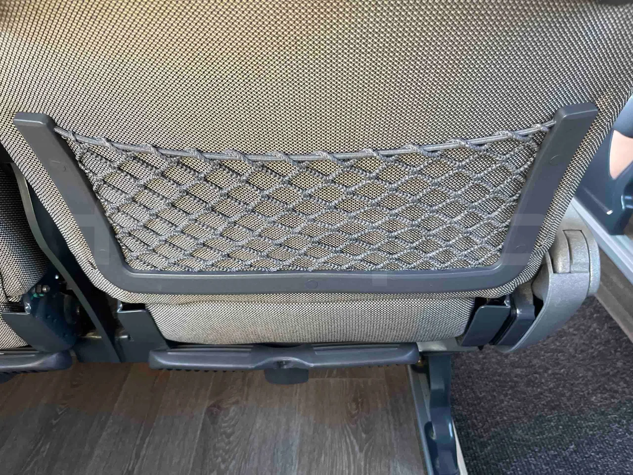 Scania Touring HD Touring HD - Euro6 - 302kW - 12.090mt - mesh detail photo