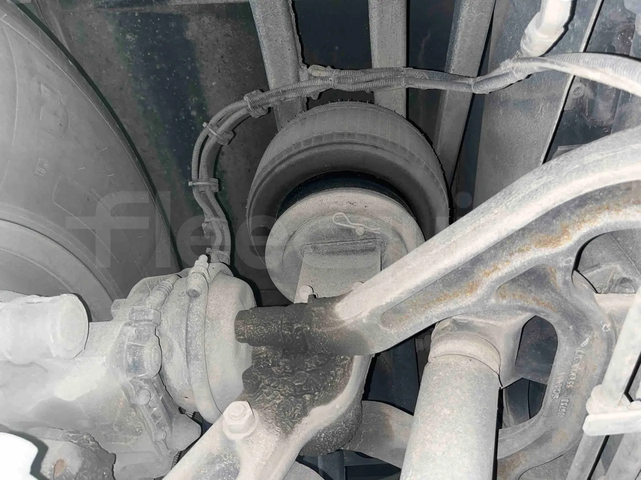 Scania Touring HD Touring HD - Euro6 - 302kW - 12.090mt - front air springs left