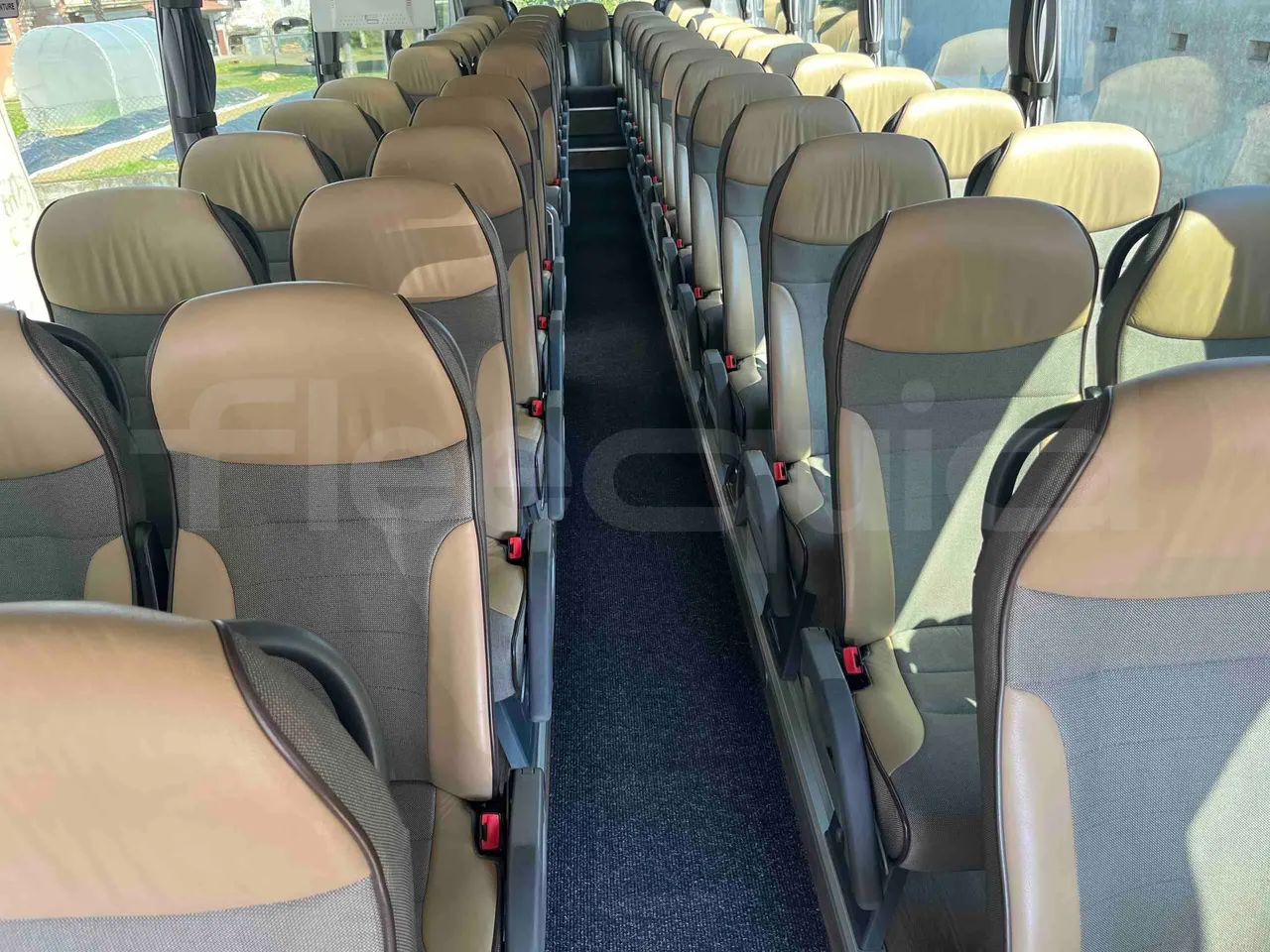 Scania Touring HD Touring HD - Euro6 - 302kW - 12.090mt - handrails photo