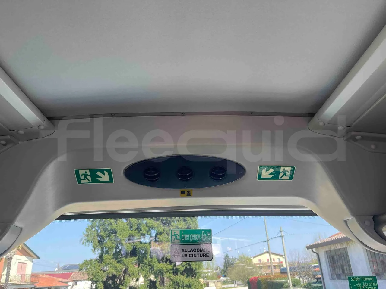 Scania Touring HD Touring HD - Euro6 - 302kW - 12.090mt - roof hatch 3