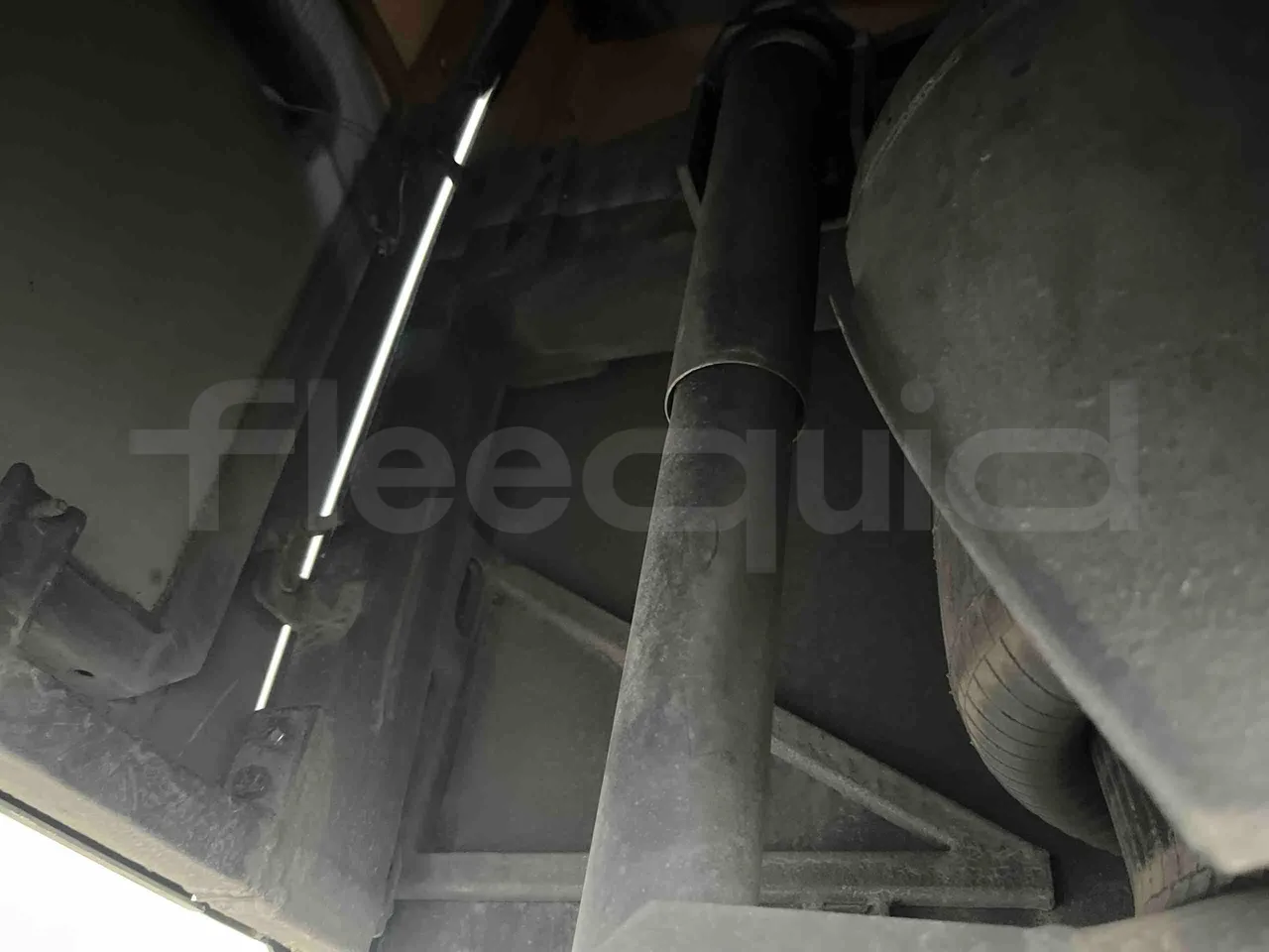 Scania Touring HD Touring HD - Euro6 - 302kW - 12.090mt - axle 2 shock absorbers 2 left