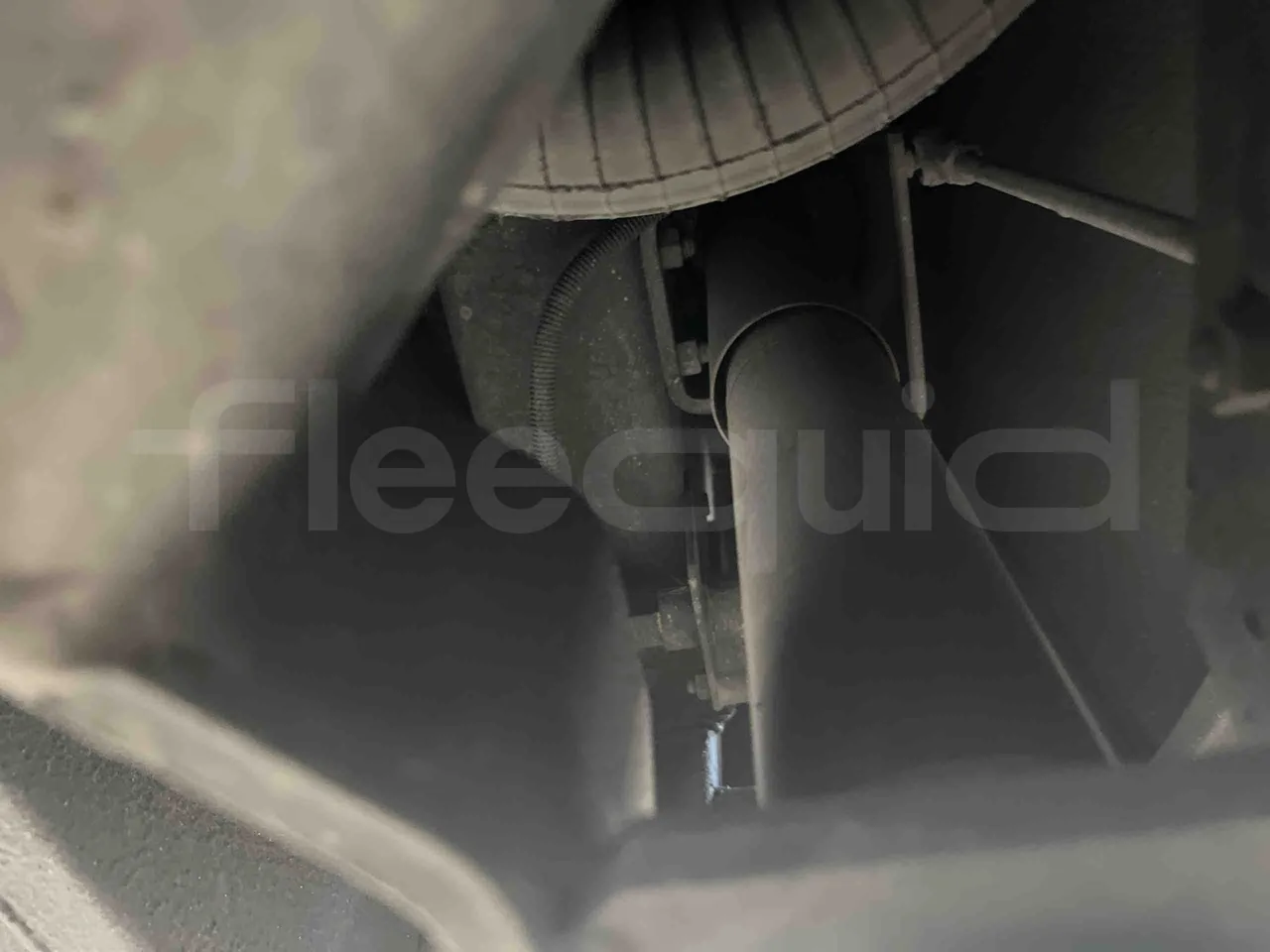 Scania Touring HD Touring HD - Euro6 - 302kW - 12.090mt - axle 2 shock absorbers 1 right