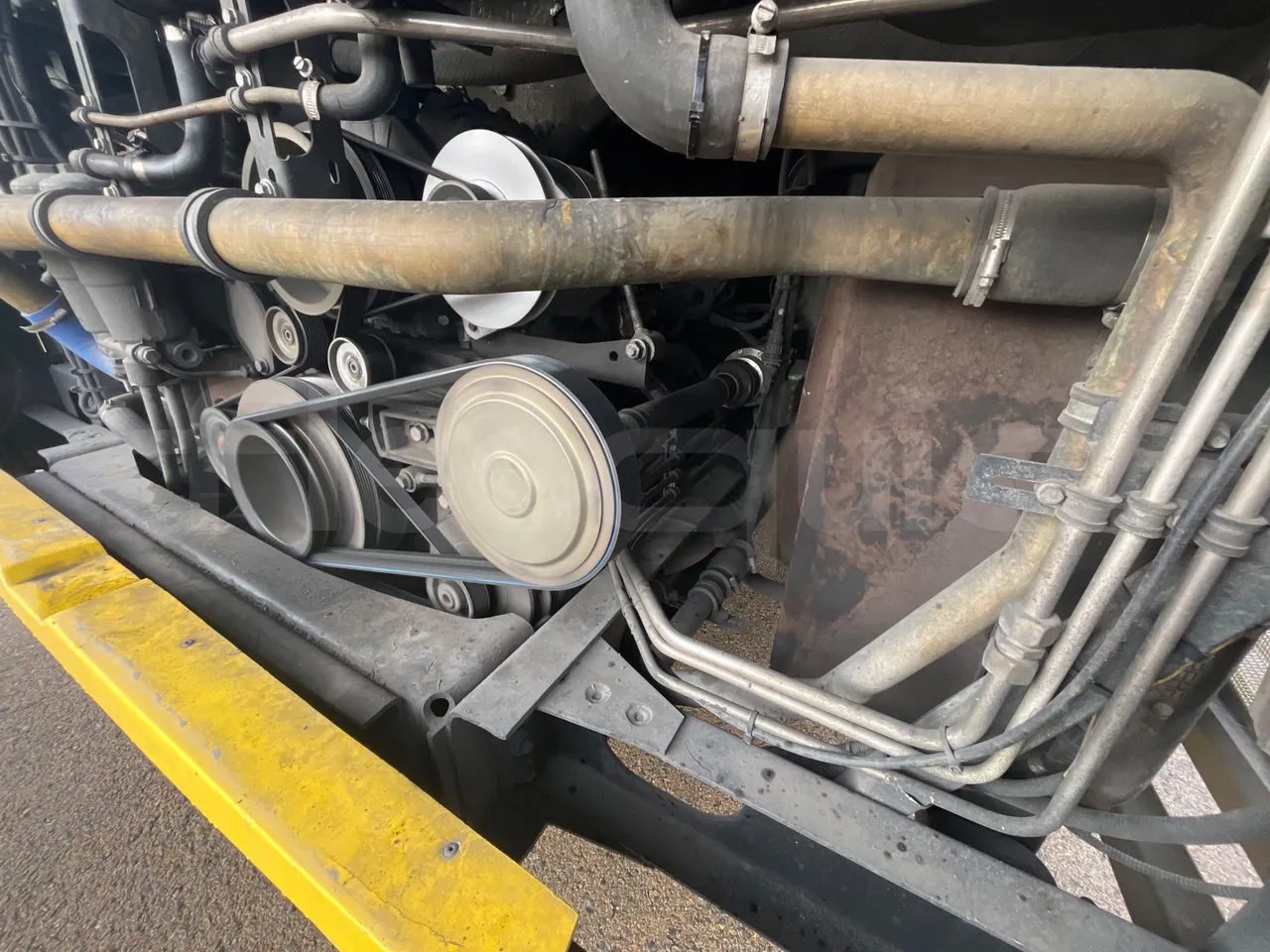 Mercedes-Benz OC500LE 1830H - EUR4 - 220kW -13.200m - engine plate photo