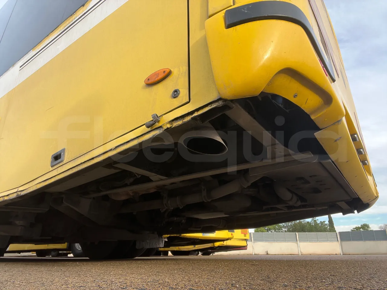 Mercedes-Benz OC500LE 1830H - EUR4 - 220kW -13.200m - axel 2 air springs 1 left