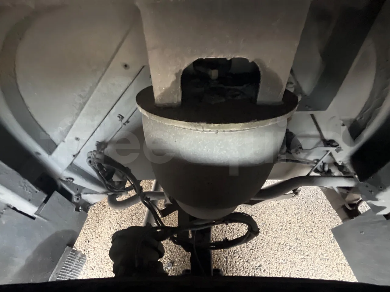 Mercedes-Benz OC500LE 1830H - EUR4 - 220kW -13.200m - front discs right