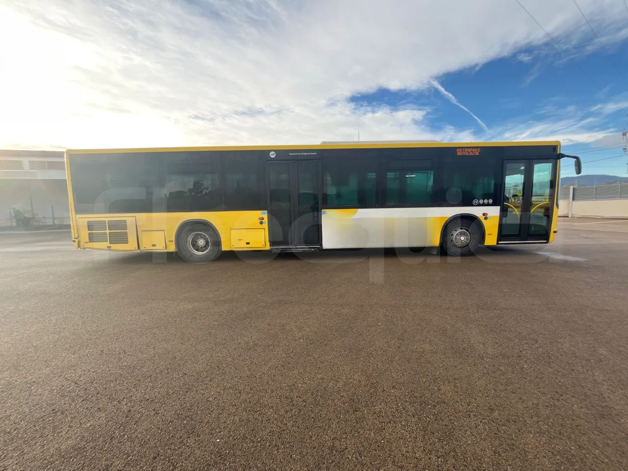 Mercedes-Benz OC500LE 1830H - EUR4 - 220kW -13.200m - internal frame rust check