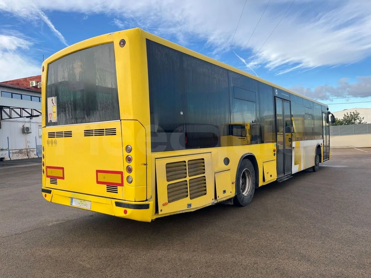 Mercedes-Benz OC500LE 1830H - EUR4 - 220kW -13.200m - luggage rack photo