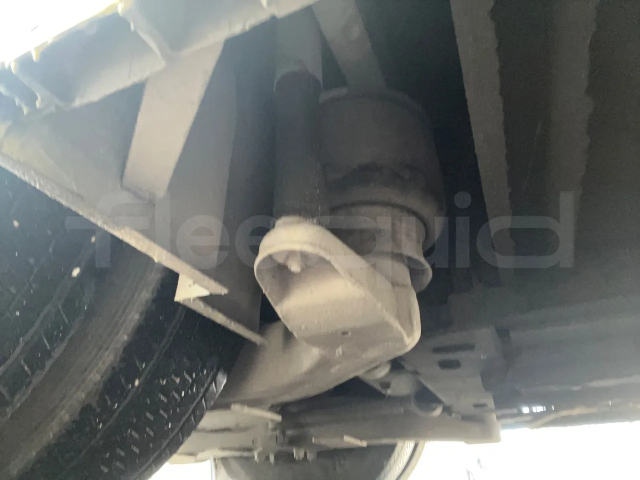 Mercedes-Benz OC500LE 1830H - EUR4 - 220kW -13.200m - axle 3 air springs 1 right