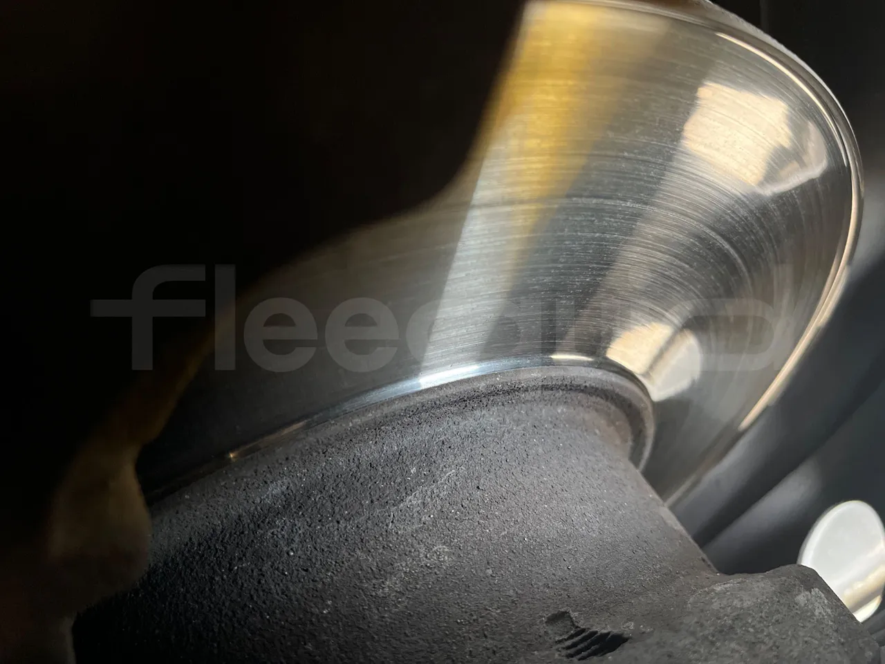 Mercedes-Benz OC500LE 1830H - EUR4 - 220kW -13.200m - front undercarriage from front