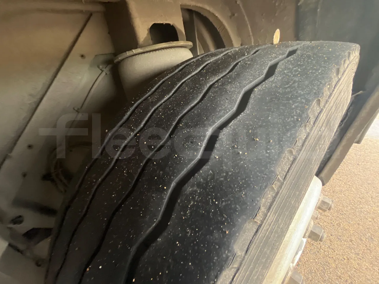 Mercedes-Benz OC500LE 1830H - EUR4 - 220kW -13.200m - spare wheel