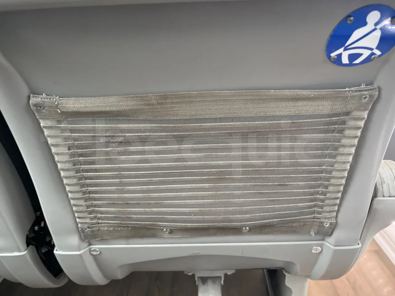 Irizar i6 12.35 - Euro6 - 302kW - 12.200mt - mesh detail photo