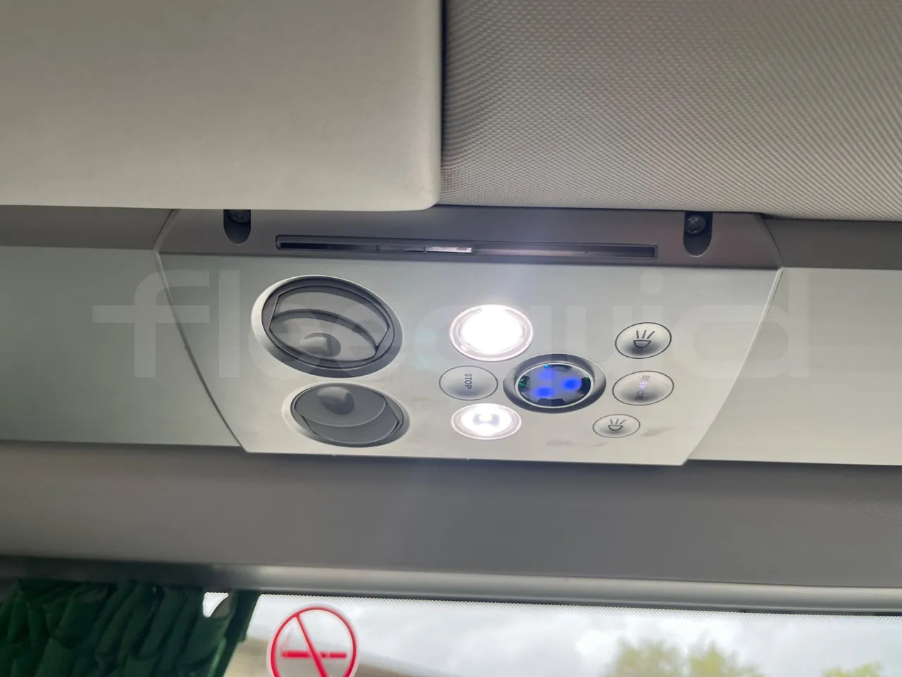 Irizar i6 12.35 - Euro6 - 302kW - 12.200mt - roof hatch 3