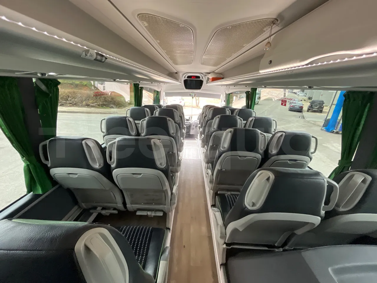 Irizar i6 12.35 - Euro6 - 302kW - 12.200mt - interior reverse seats driver height