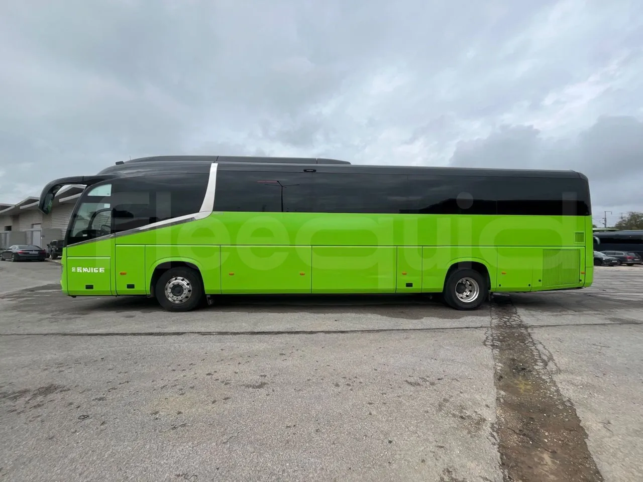 Irizar i6 12.35 - Euro6 - 302kW - 12.200mt - left side photo