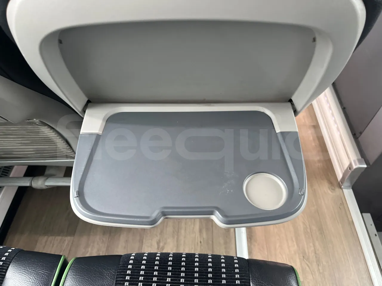 Irizar i6 12.35 - Euro6 - 302kW - 12.200mt - table detail photo