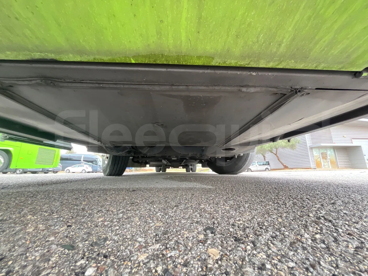 Irizar i6 12.35 - Euro6 - 302kW - 12.200mt - front undercarriage from front