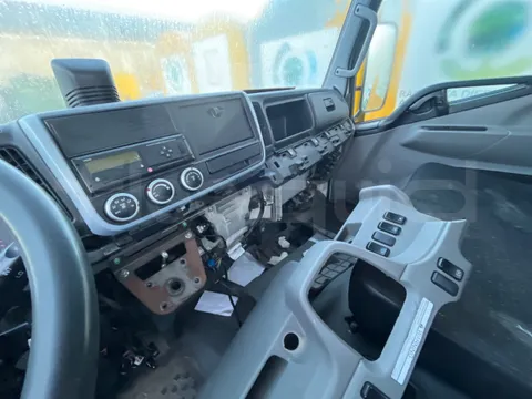 MITSUBISHI FUSO - Image