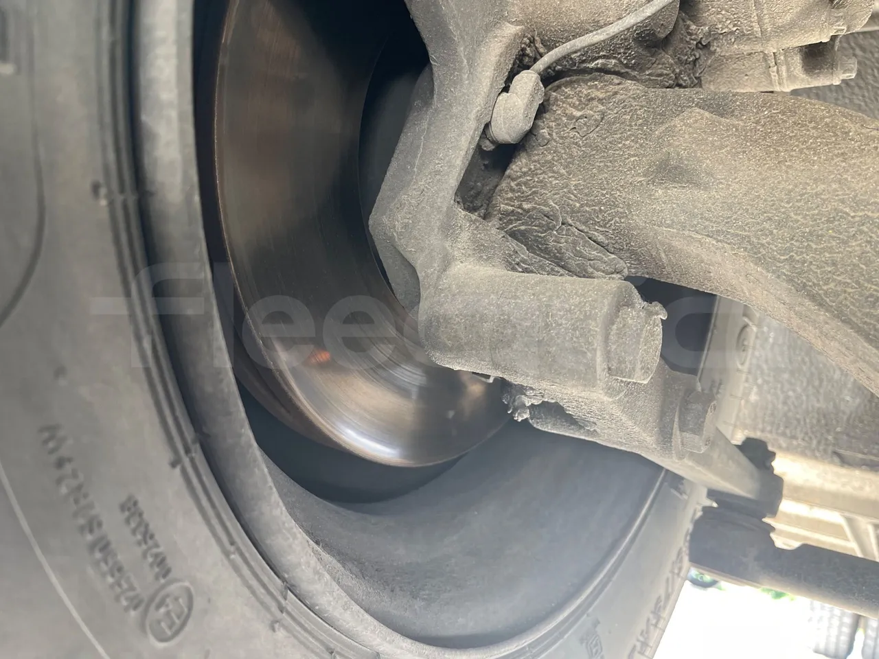 Isuzu Turquoise Anadolu - EUR4 - 151kW - 7.670m - front discs right
