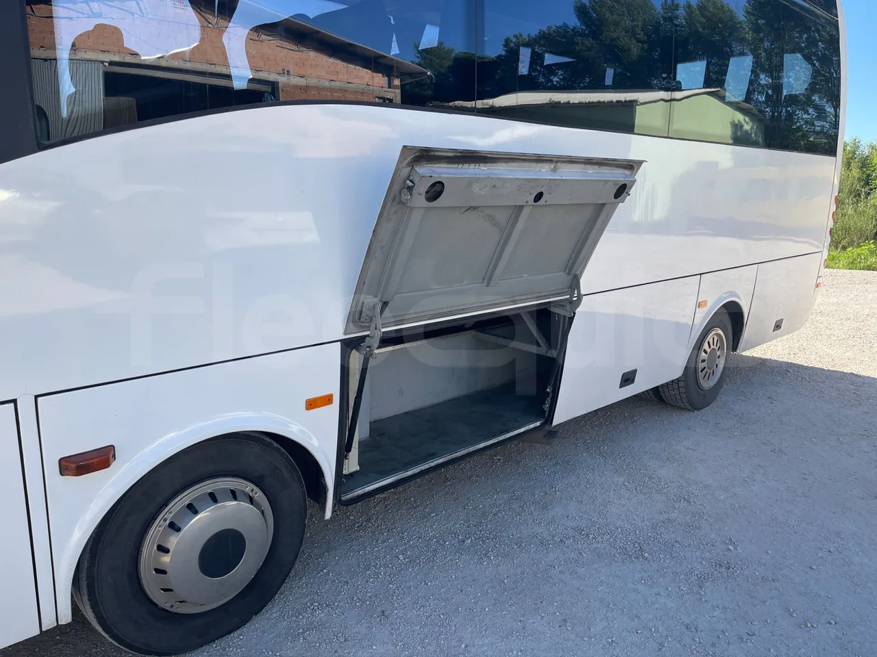 Isuzu Turquoise Anadolu - EUR4 - 151kW - 7.670m - luggage rack photo