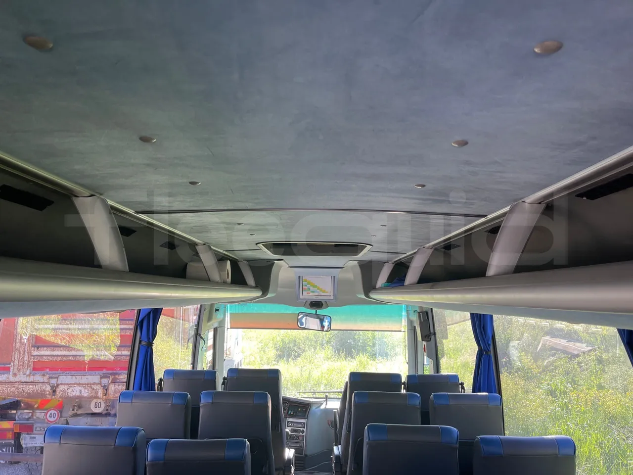 Isuzu Turquoise Anadolu - EUR4 - 151kW - 7.670m - overhead compartments photo