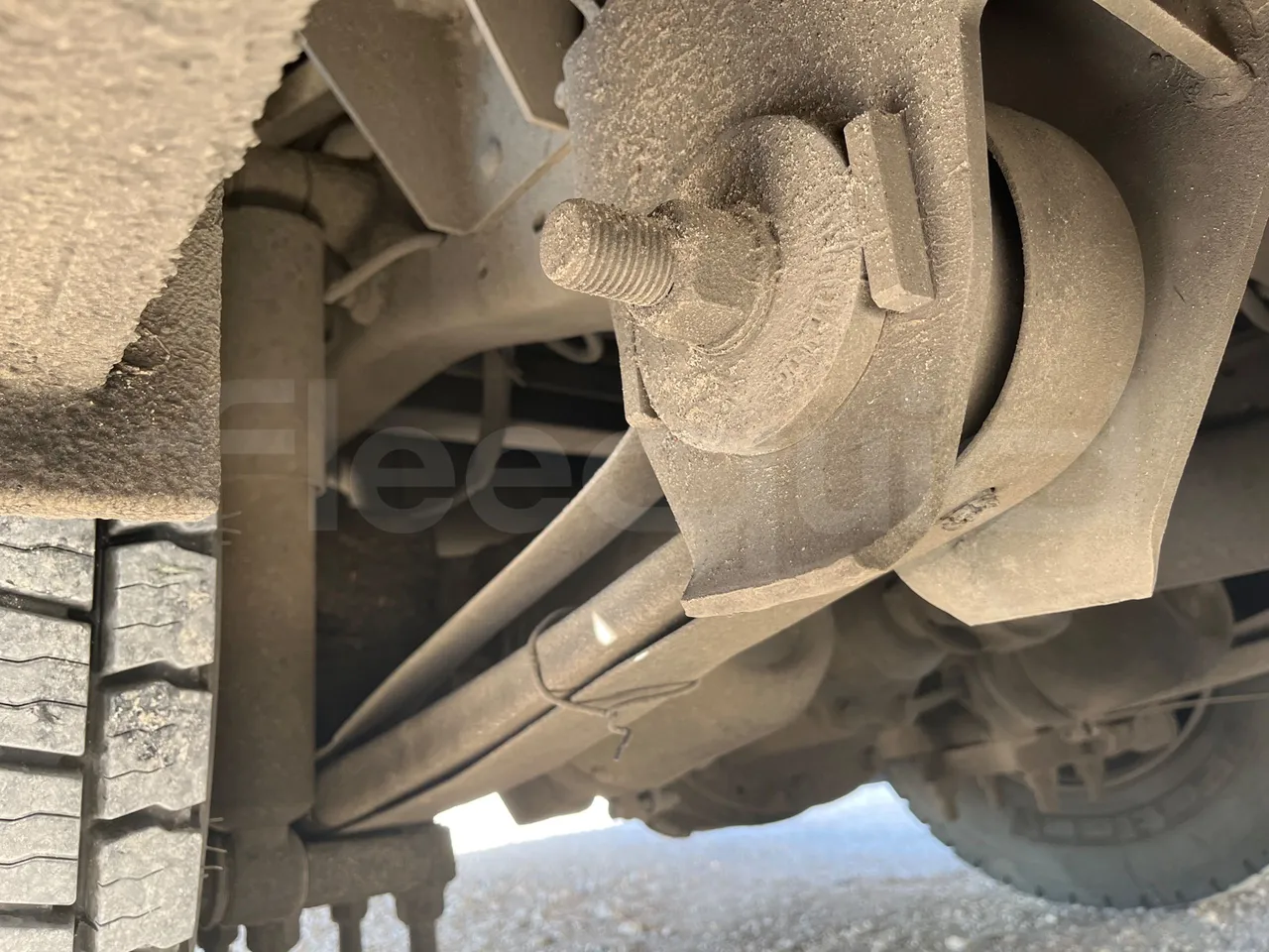Isuzu Turquoise Anadolu - EUR4 - 151kW - 7.670m - axel 2 leaf spring right