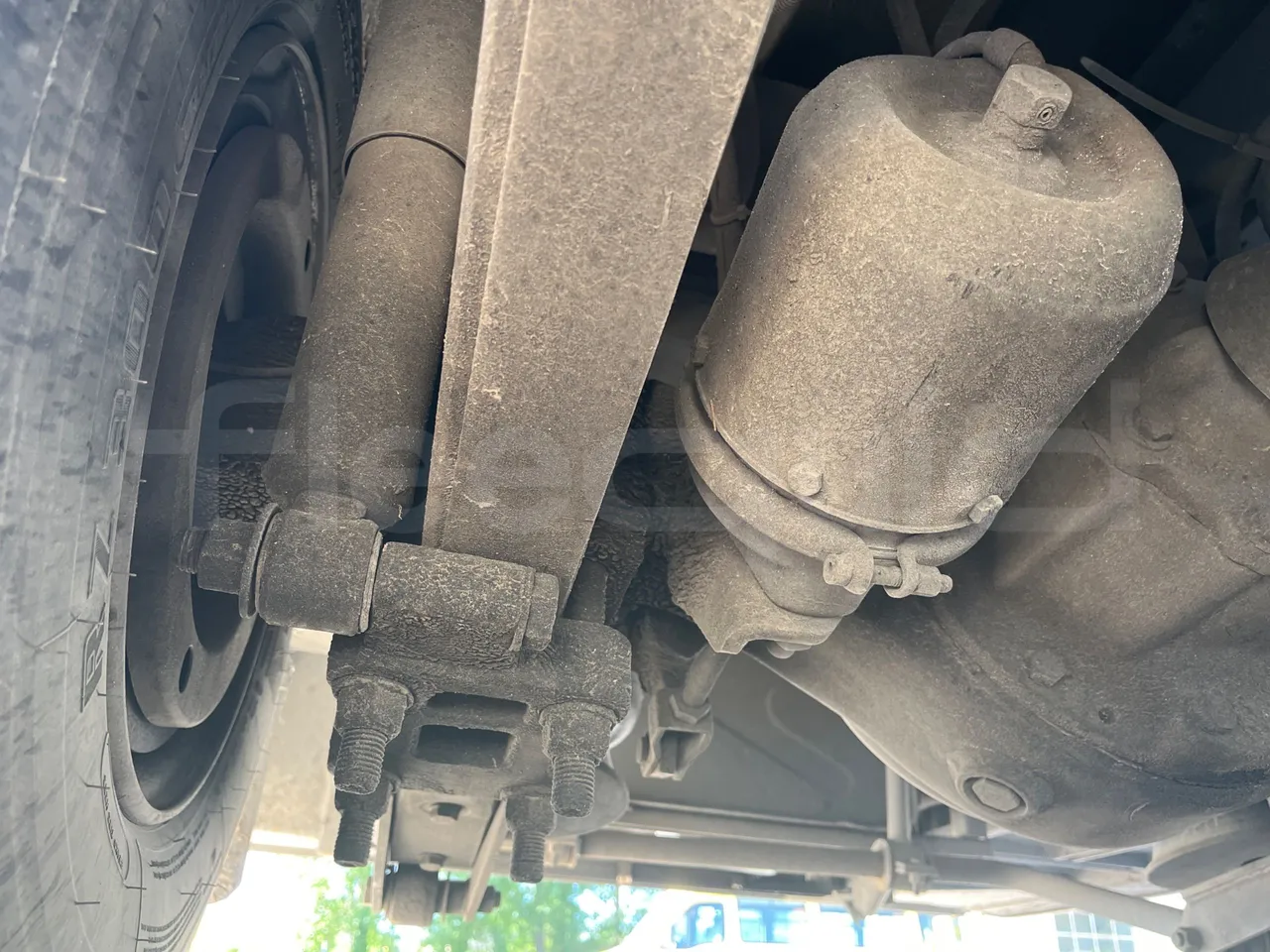 Isuzu Turquoise Anadolu - EUR4 - 151kW - 7.670m - axle 3 left side