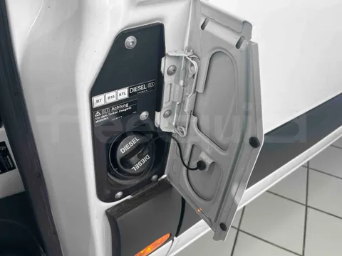 Mercedes-Benz Sprinter - Image